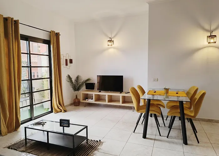 Diadas Apartment